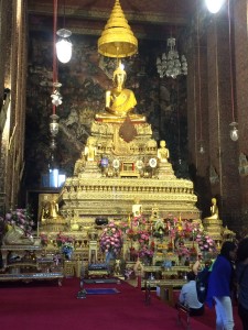 Statue im Wat Pho