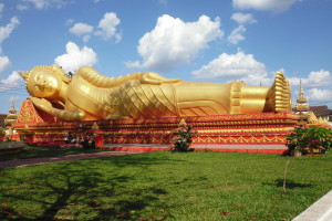 Pha That Luang, Goldener Buddha